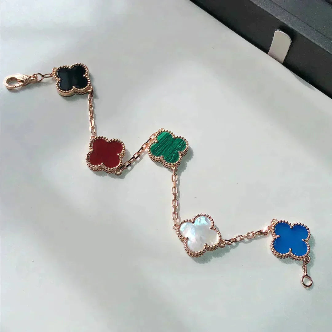 DIANA CLOVER 5 MOTIFS MULTICOLOR BRACELET