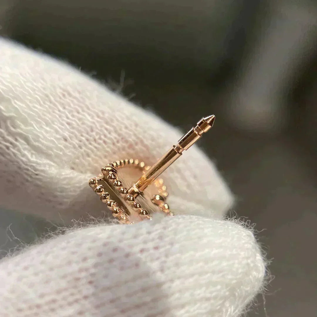 DIANA HEART CARNELIAN STUD EARRINGS