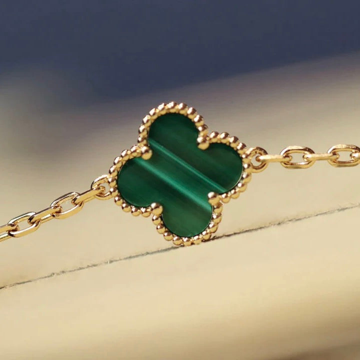 DIANA CLOVER 20 MOTIFS MALACHITE DIAMOND NECKLACE