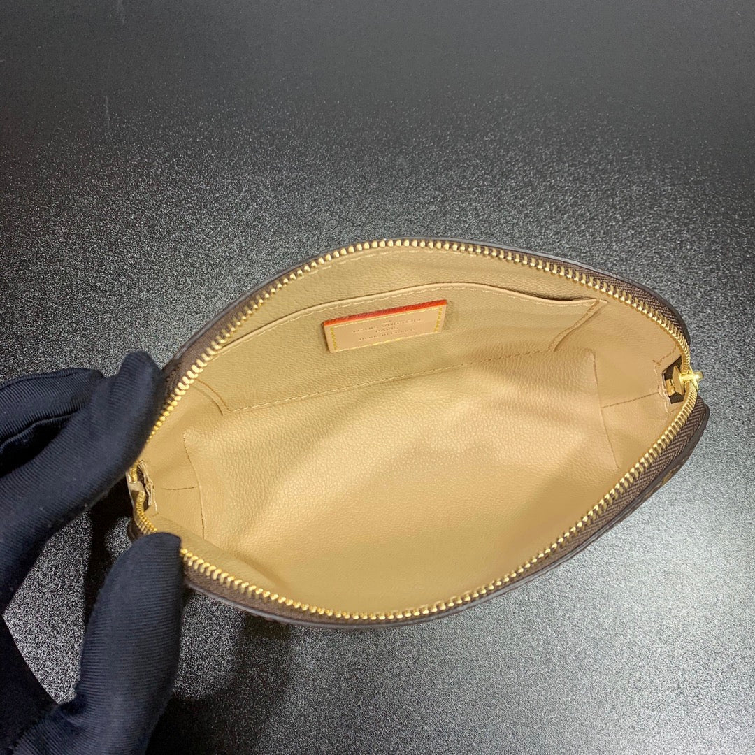 POCHETTE COSM¨¦TIQUE PM 19 IN BROWN MONOGRAM CANVAS