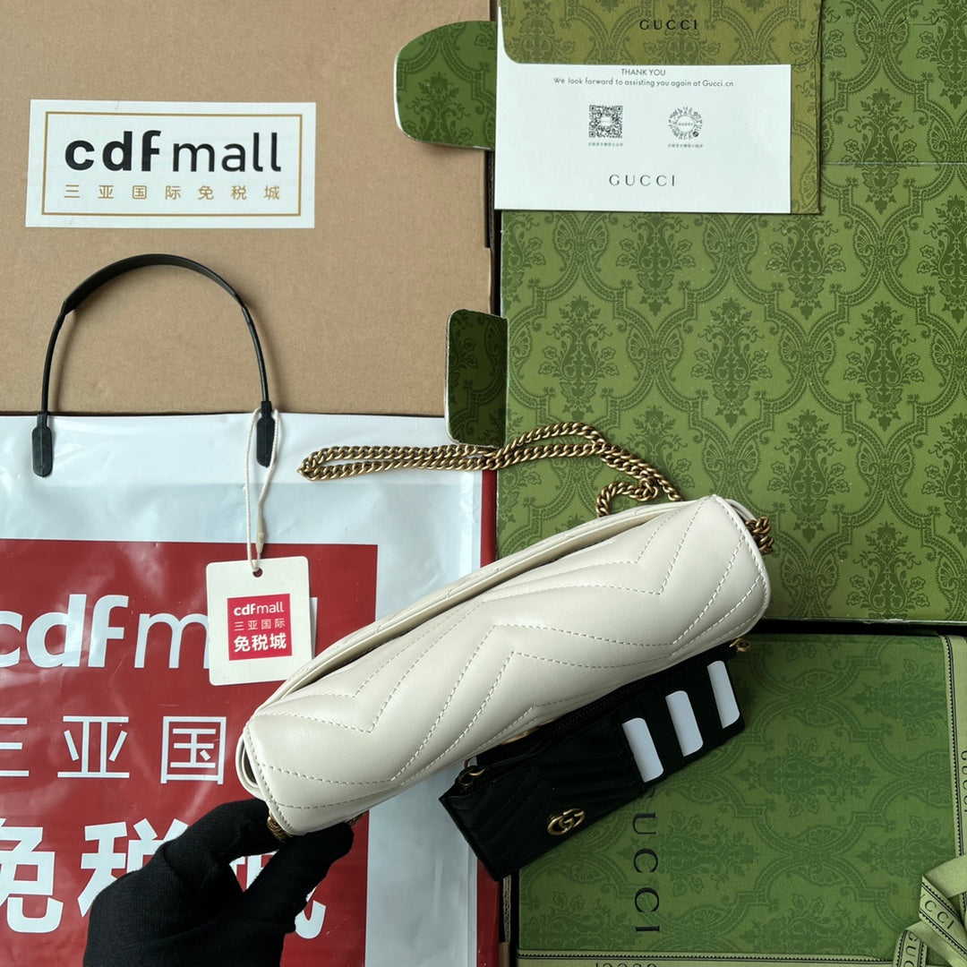 gg marmont 21cm white calfskin gold hardware