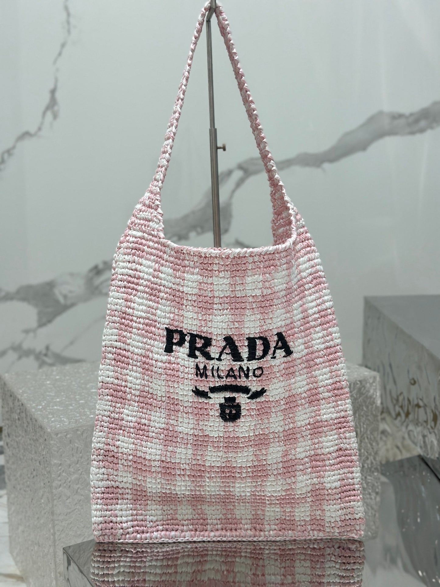 LARGE TOTE BAG 45 IN PINK MIX WHITE AND BLACK WOVEN RAFFIA