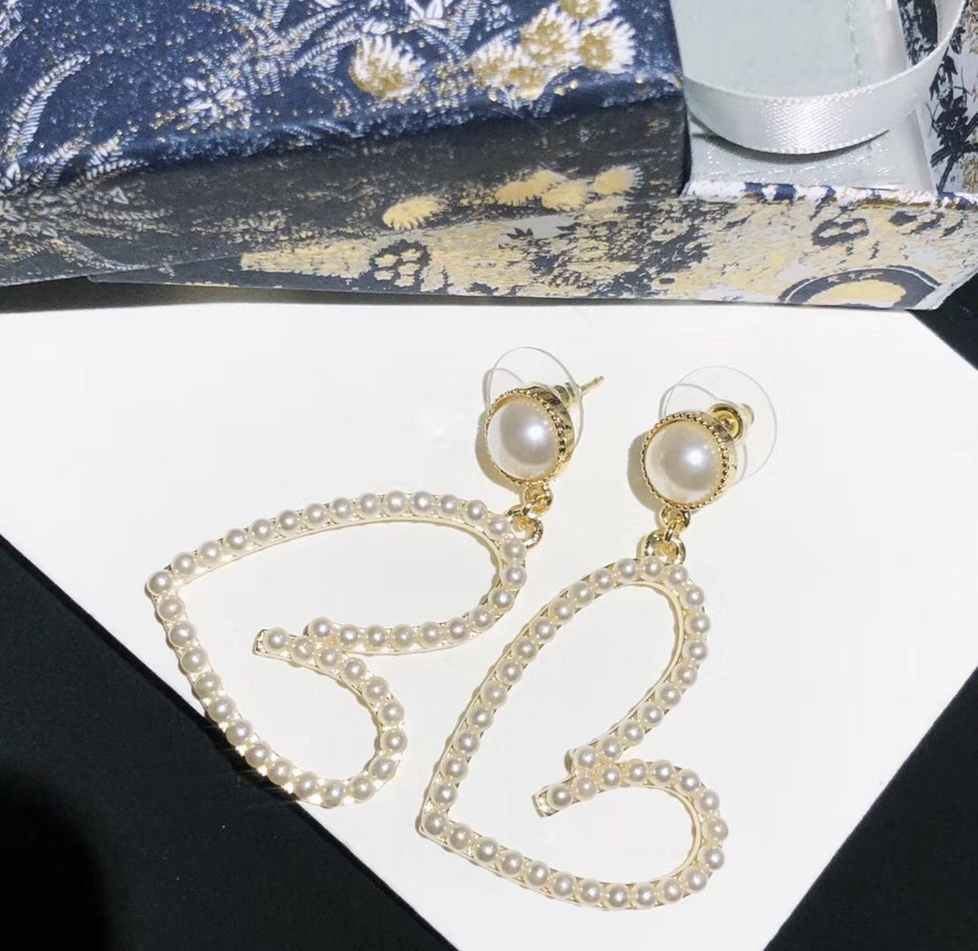 PEARL GOLD PLATED OPEN HEART EARRINGS