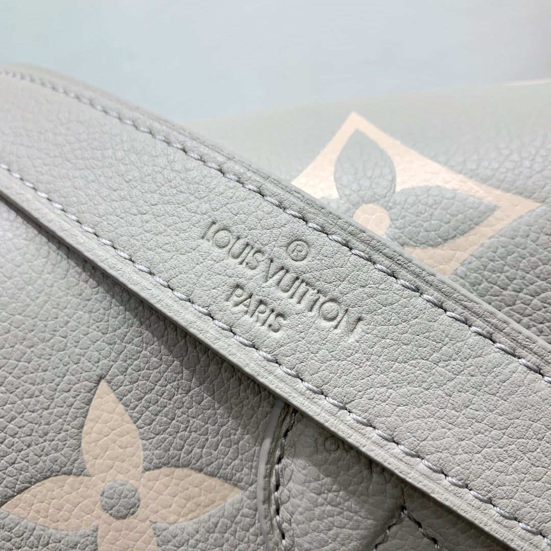 LV Diane Brume Gray Monogram Canvas 205493