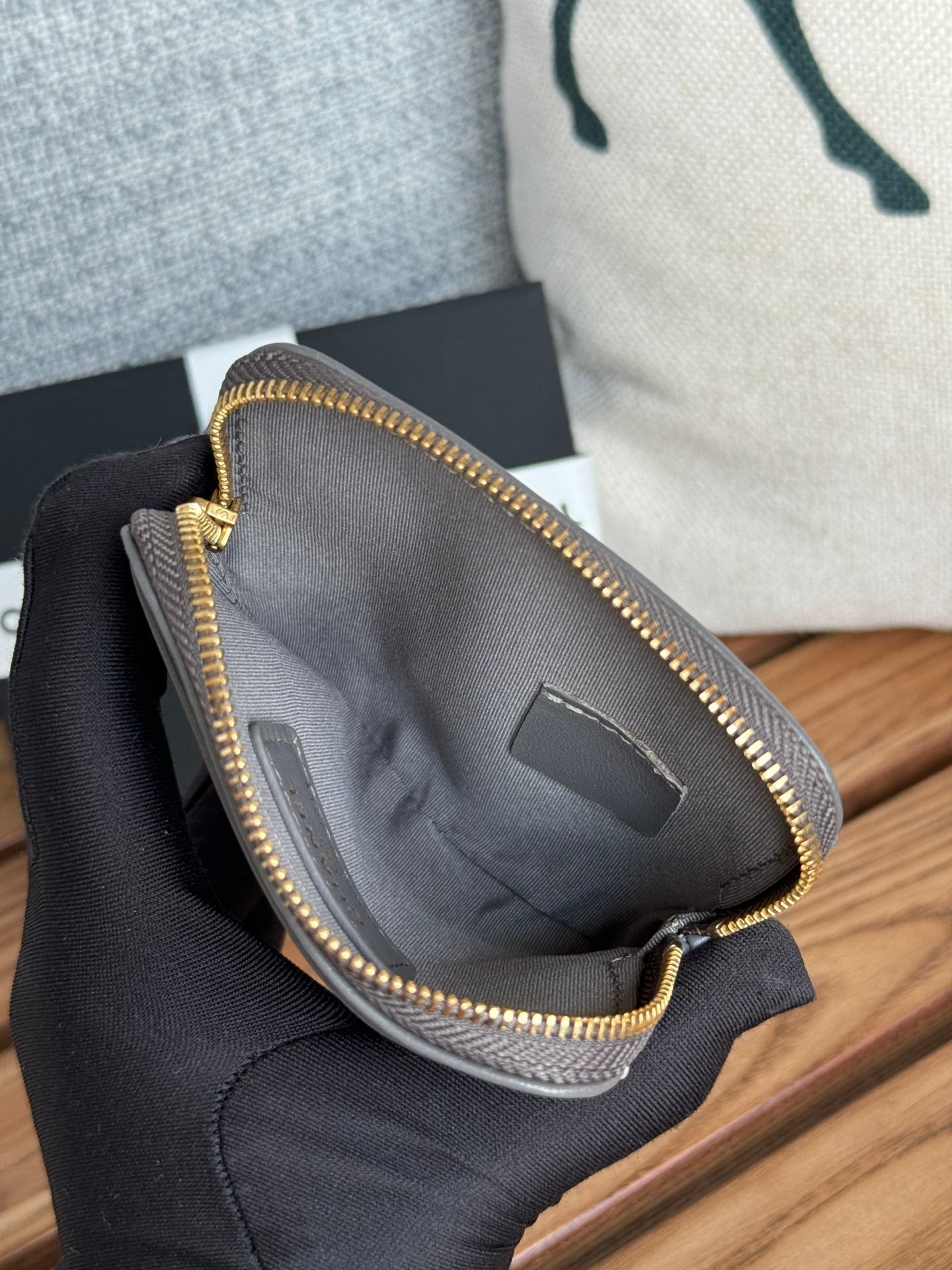 cc 19 zipped coin purse 11cm grey lambskin gold hardware