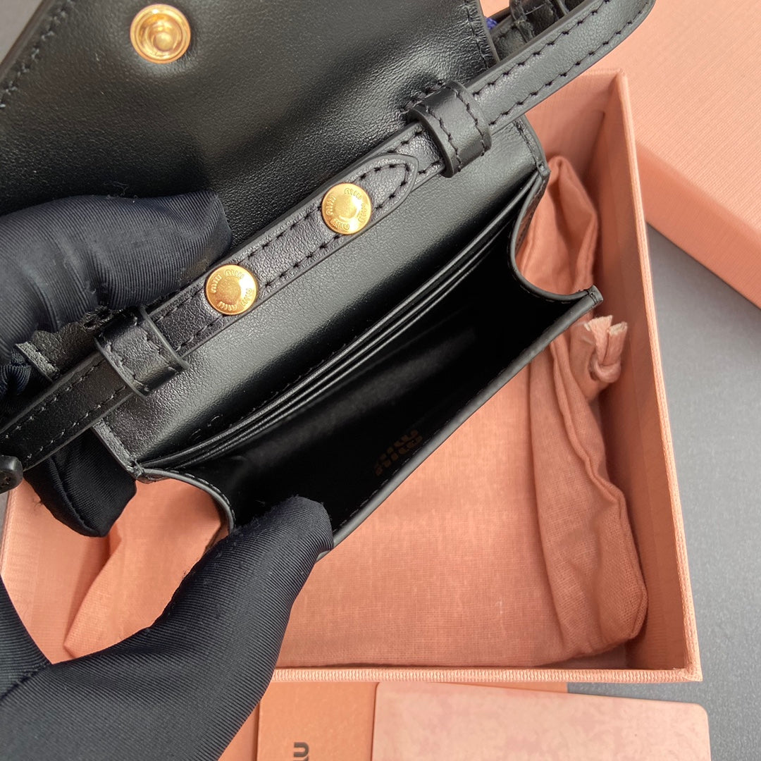 Miu Logo Wallet On A Chain 10.5 Lettering Black Calfskin 240406