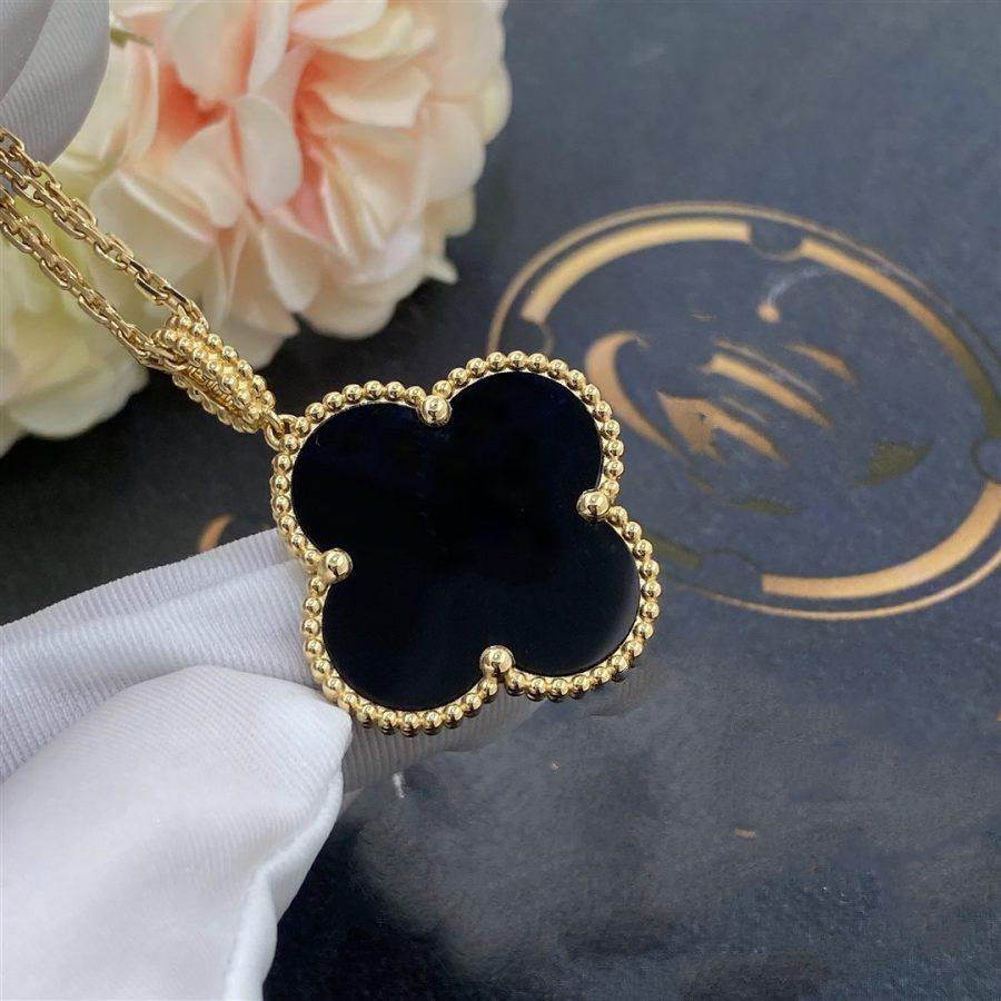 DIANA CLOVER 25MM GOLD ONYX BIG CLOVER NECKLACE