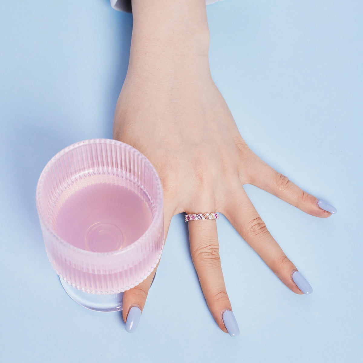 [HOT]Delicate Vibrant Emerald Cut Daily Ring