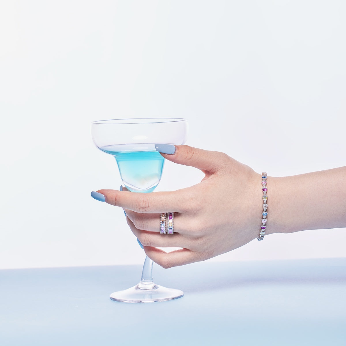 [HOT]Dainty Kaleidoscopic Emerald Cut Daily Ring