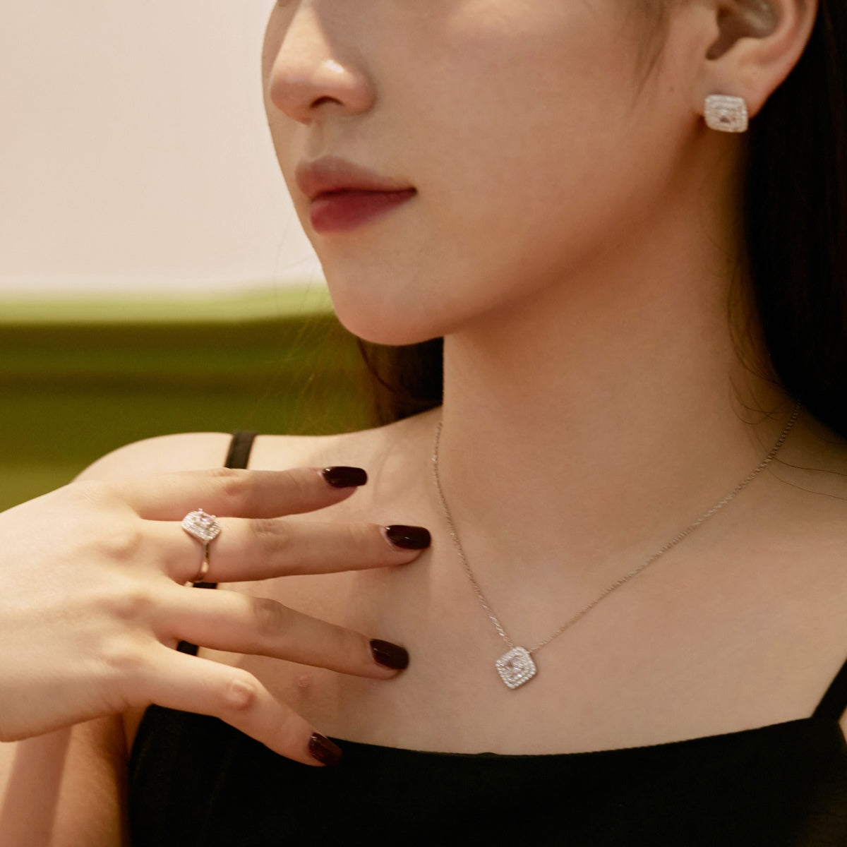 [HOT]Sparkling Asscher Cut Necklace