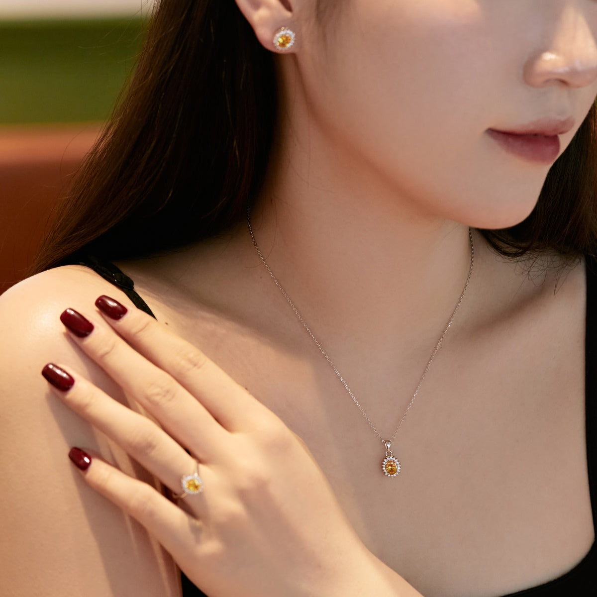 [HOT]Delicate Radiant Oval Cut Daily Earrings