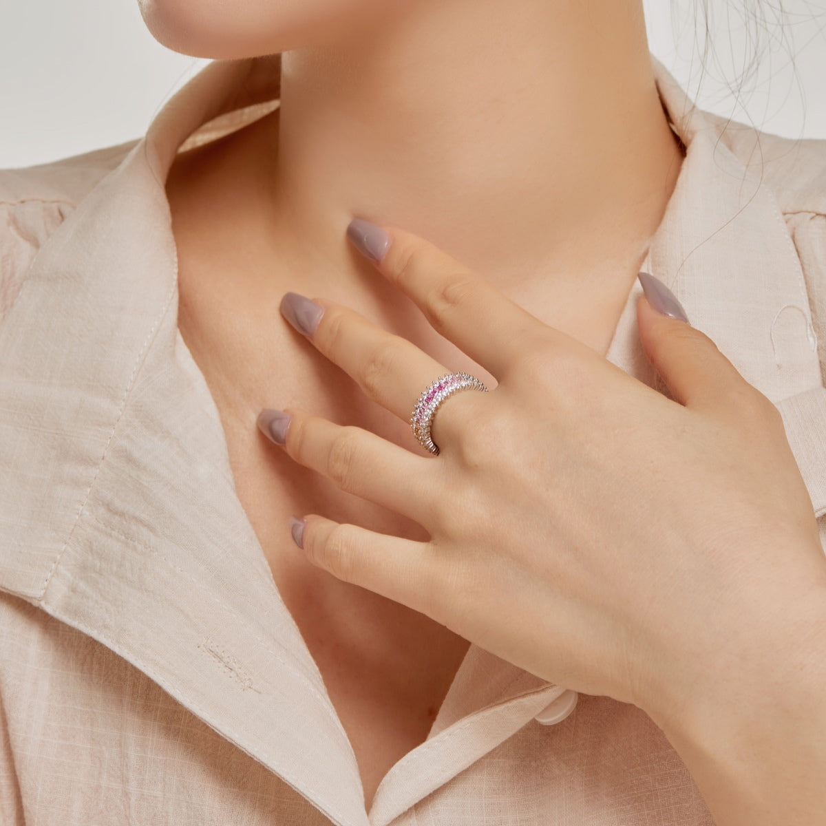 [HOT]Ornate Colorful Radiant Cut Daily Ring