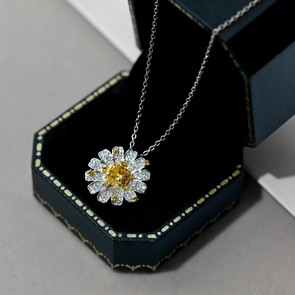 [HOT]Exquisite Daisy Necklace