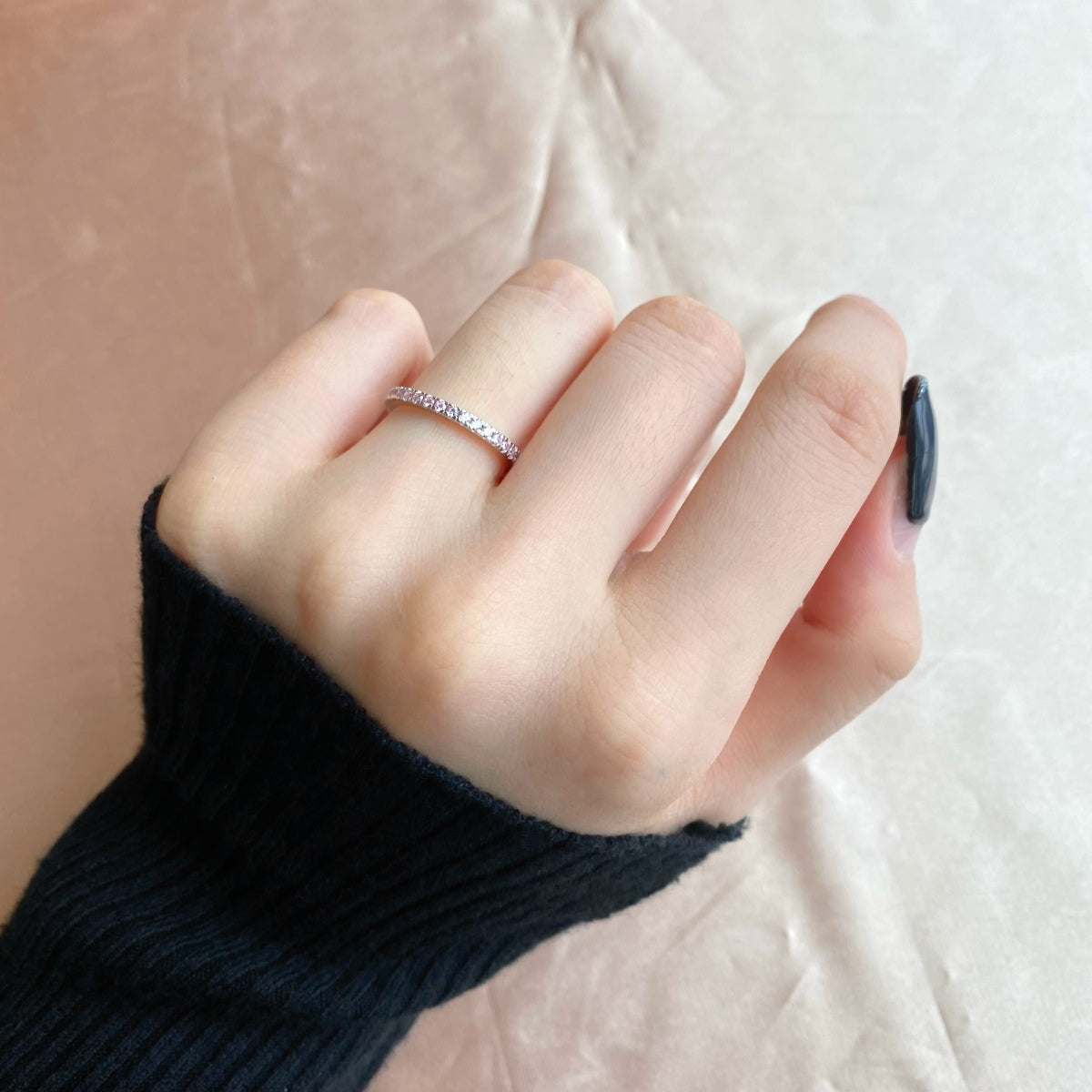 [HOT]Delicate Sparkling Round Cut Daily Ring