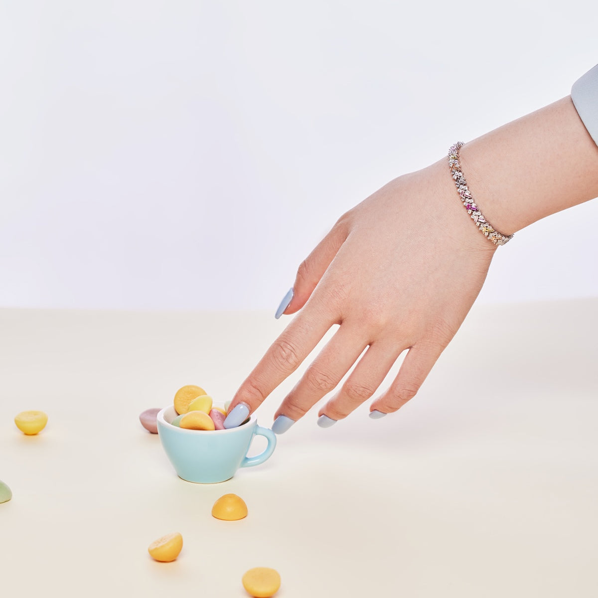 [HOT]Dazzling Unique Multi Shape Daily Bracelet