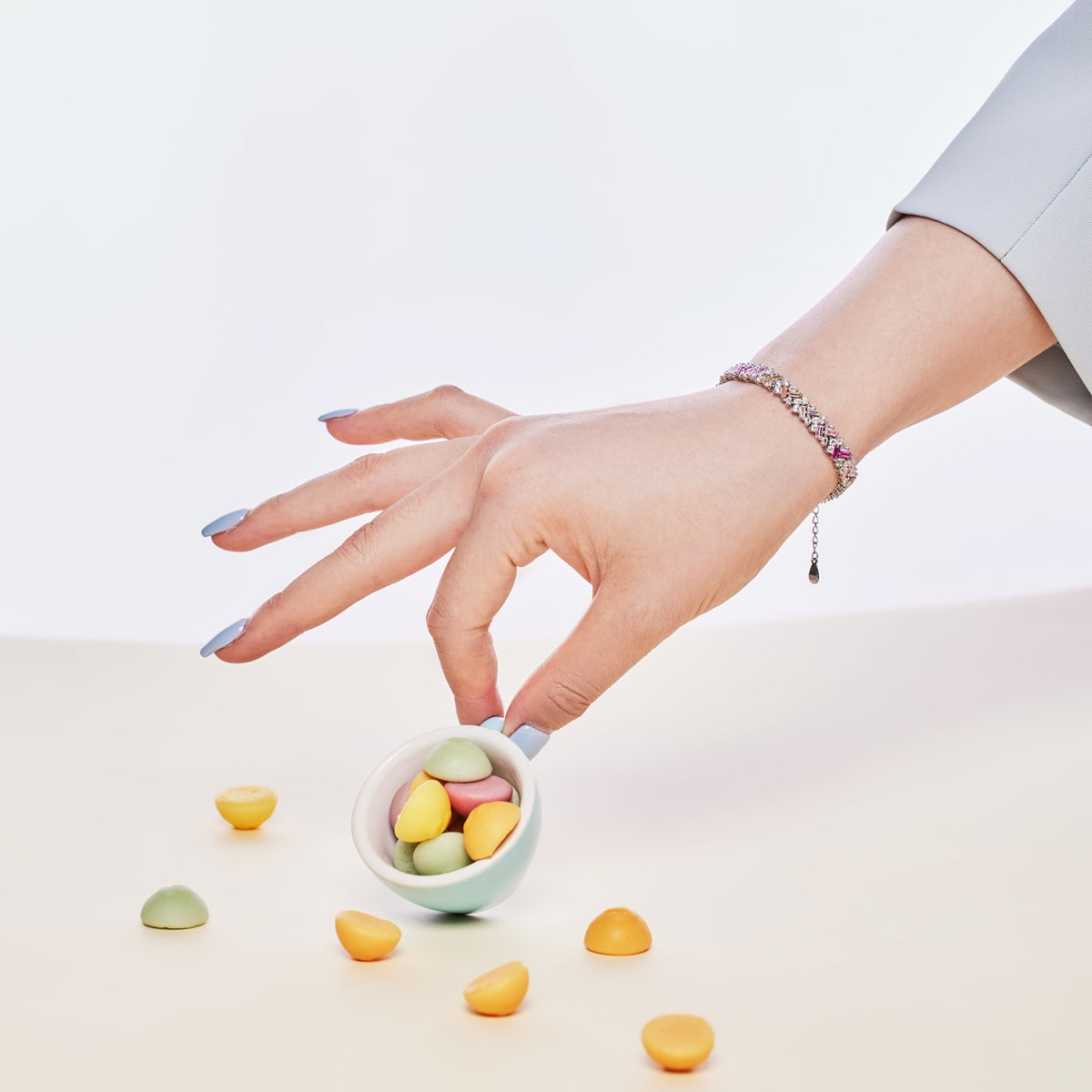 [HOT]Dazzling Unique Multi Shape Daily Bracelet