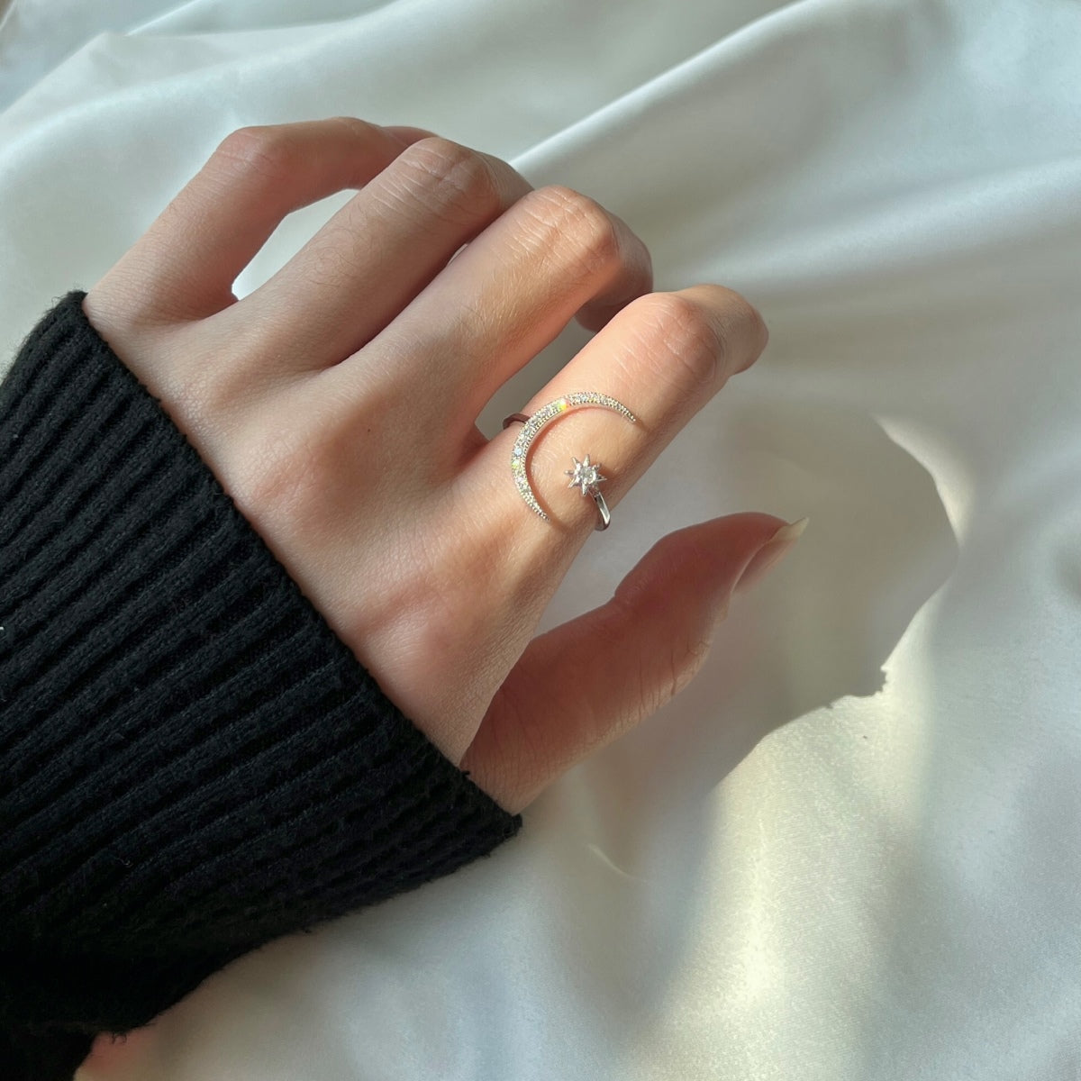 [HOT]Eternity Moon & Star Ring