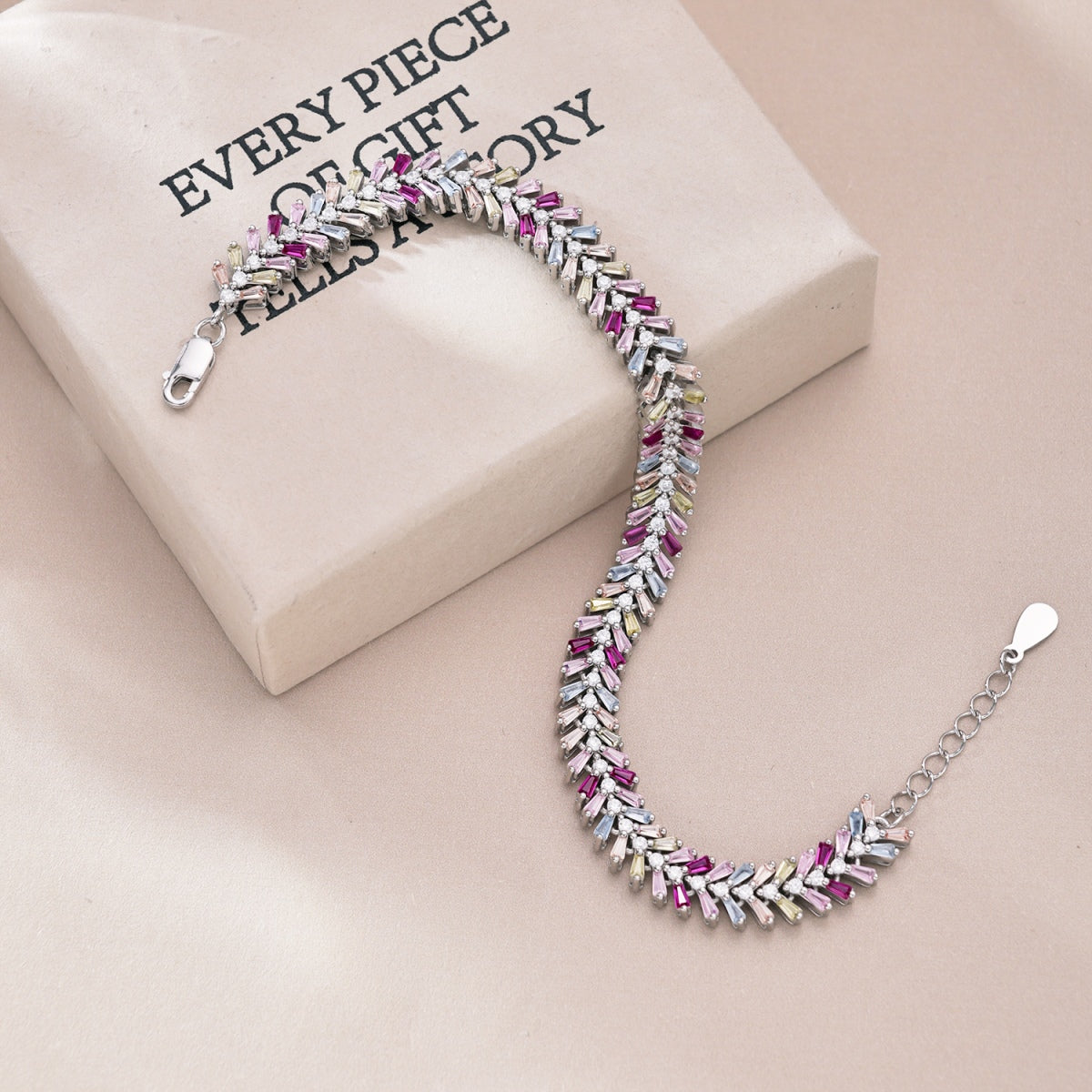 [HOT]Dainty Radiant Emerald Cut Daily Bracelet