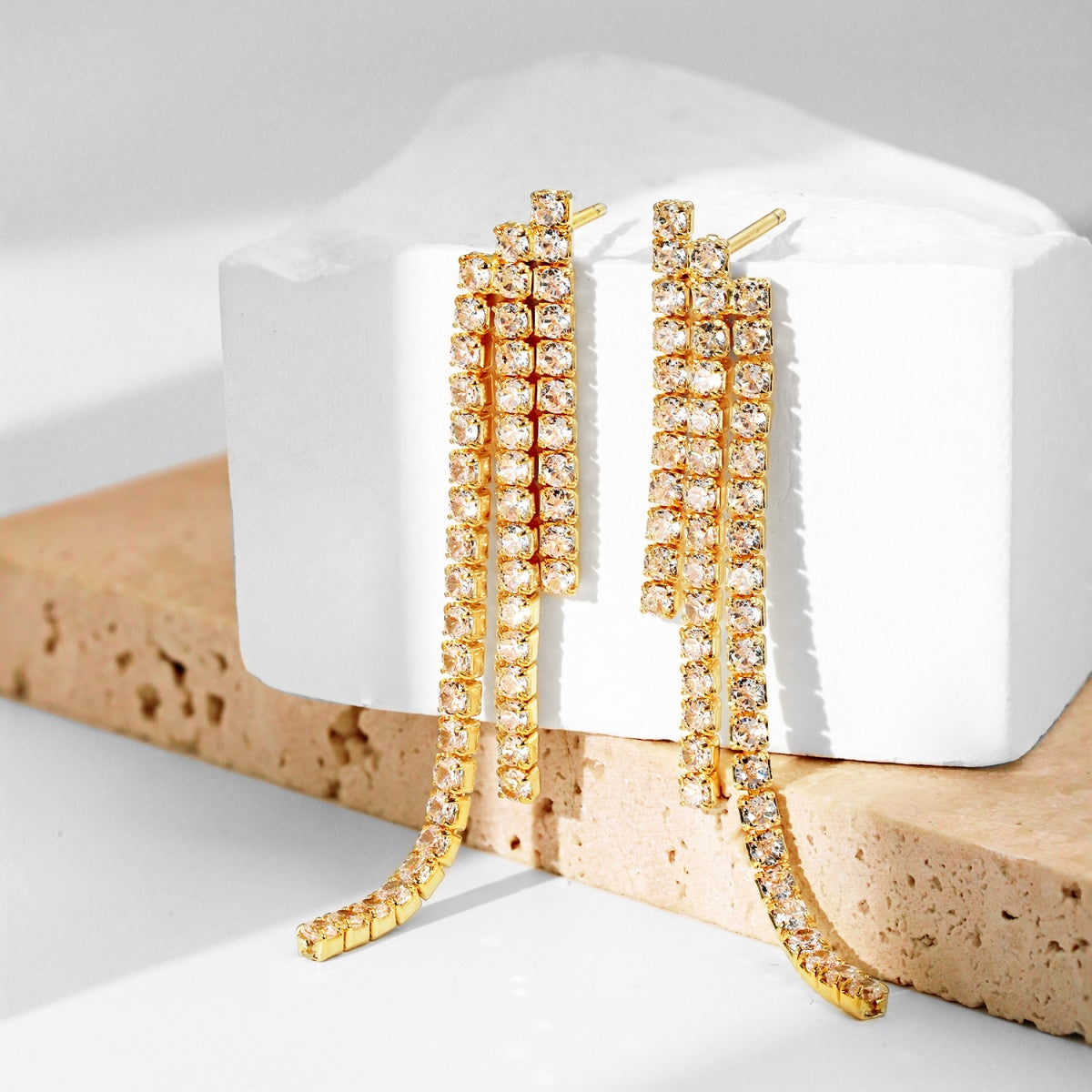 [HOT]Luxurious Dainty Banquet Earrings