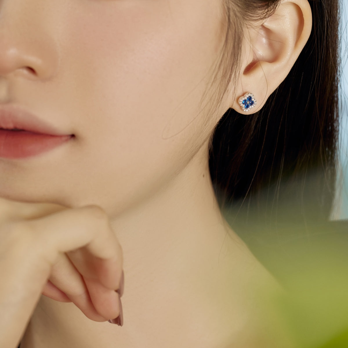 [HOT]Four-Leaf Clover Flower Shaped Earrings
