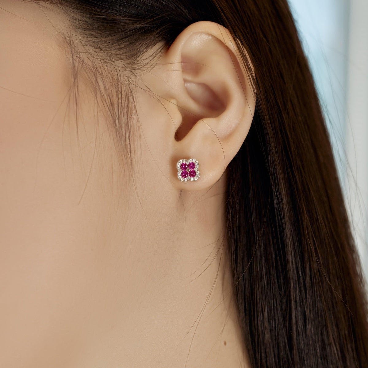 [HOT]Four-Leaf Clover Flower Shaped Earrings