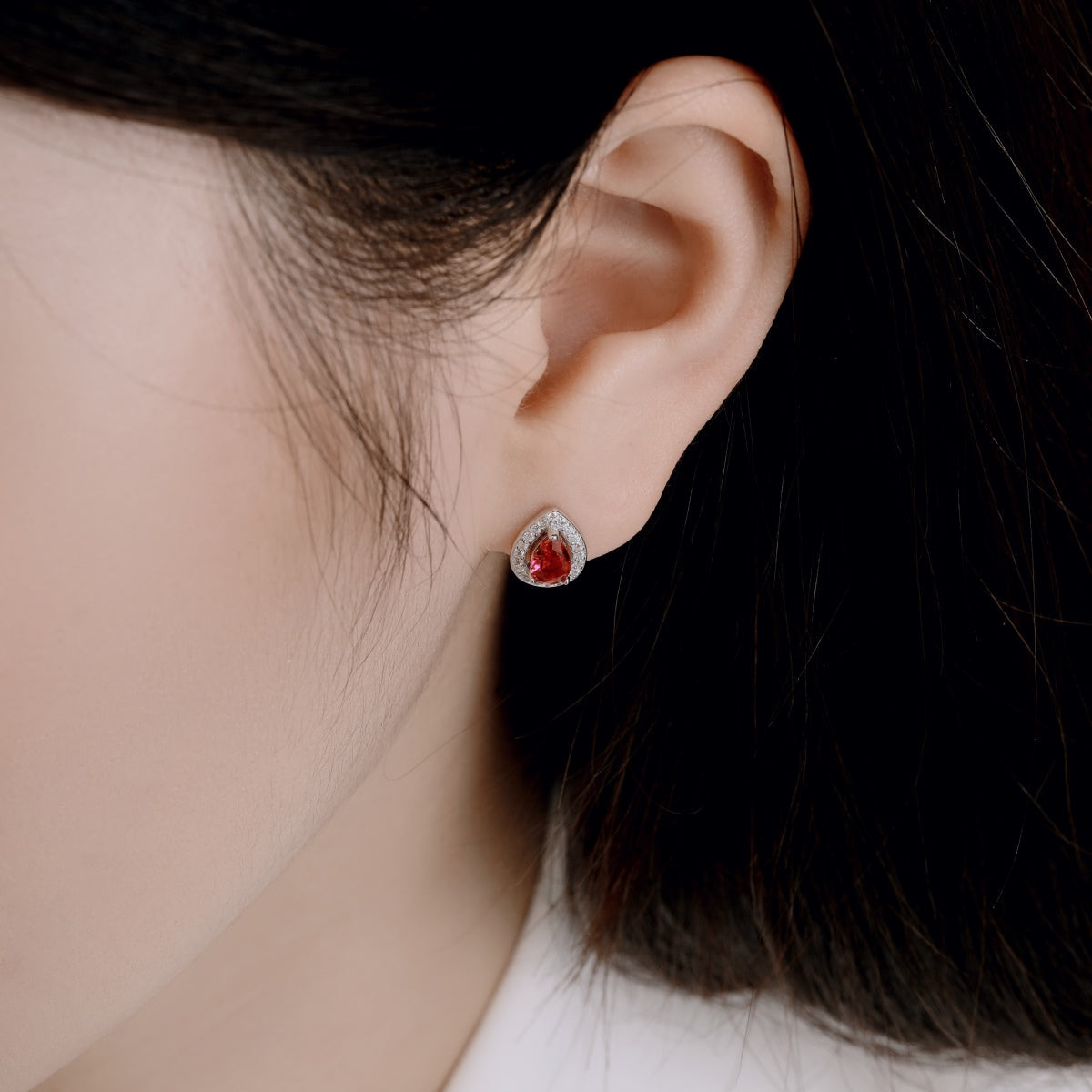[HOT]Luxurious Water Drop Shape Earrings