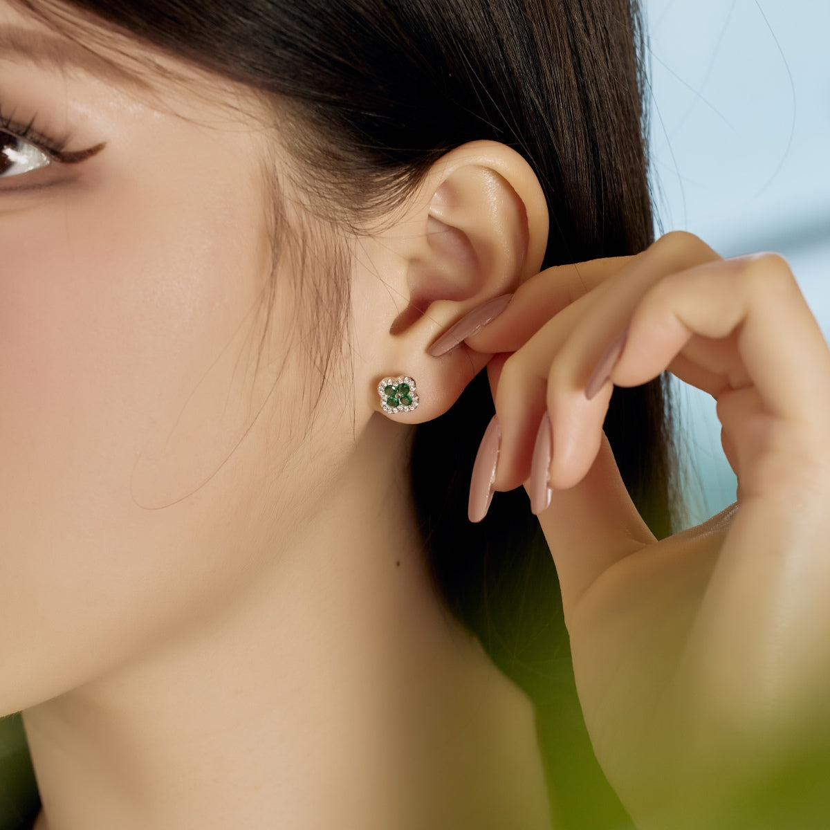 [HOT]Four-Leaf Clover Flower Shaped Earrings