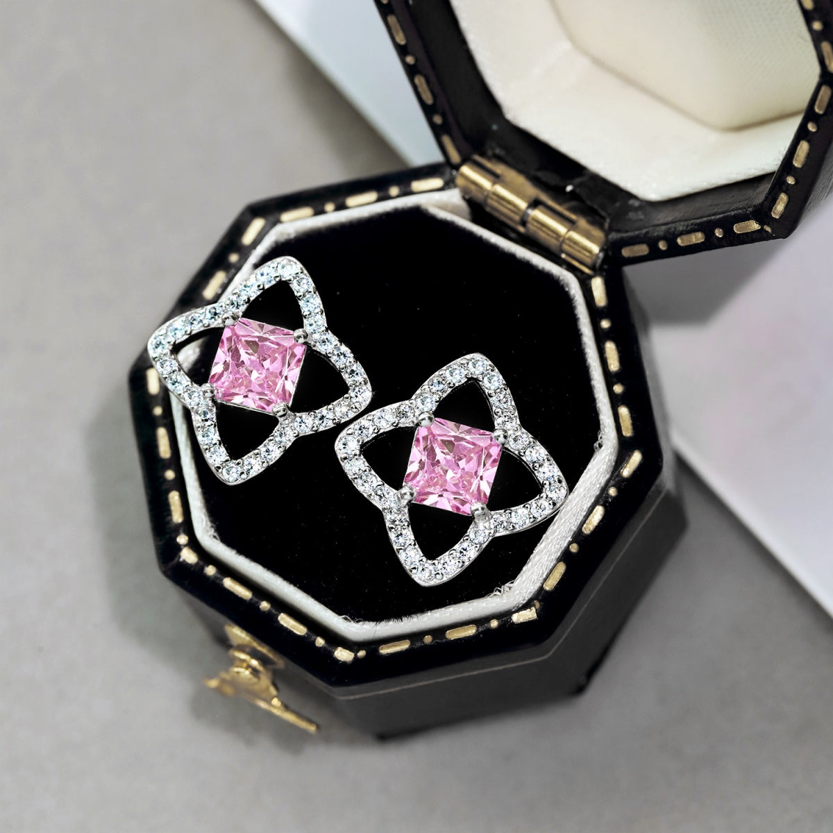[HOT]Elegant Star Shape Princess Cut Daily Earrings