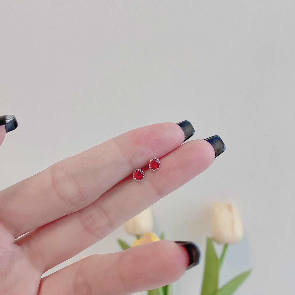 [HOT]Sparkling Colorful Round Shape Earrings