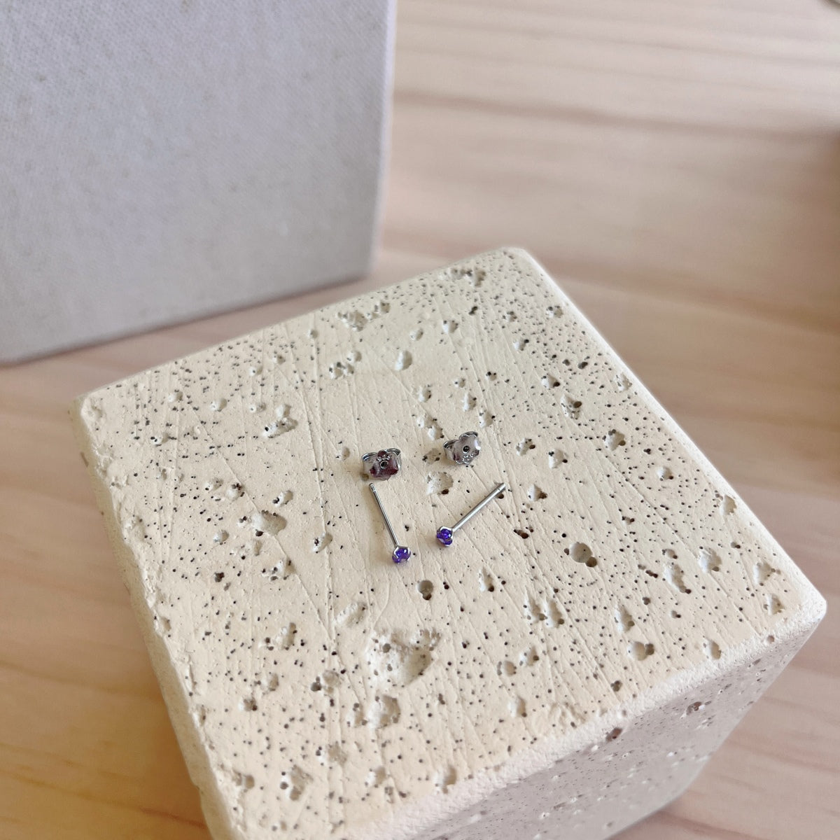 [HOT]Delicate Solitaire Earrings