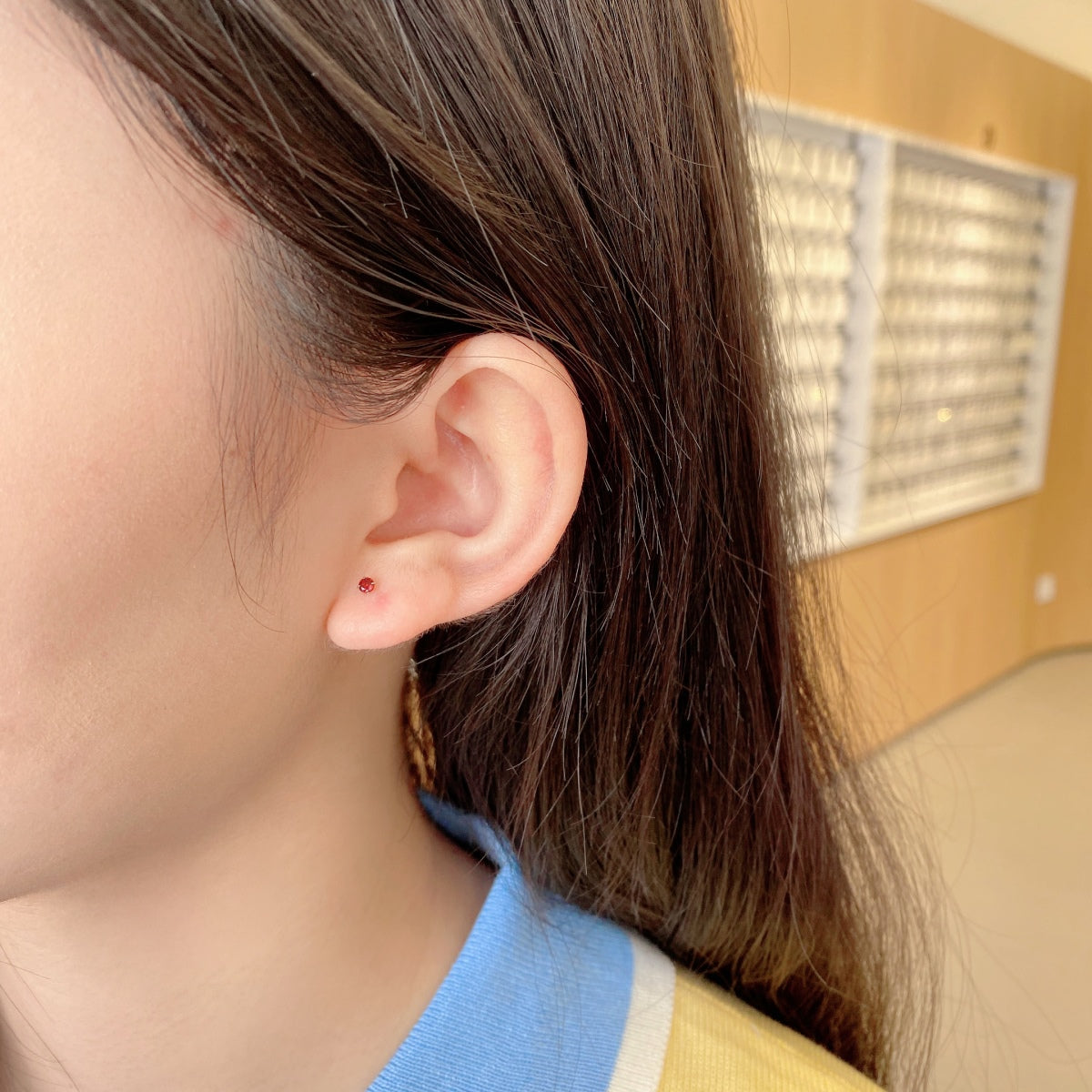 [HOT]Delicate Solitaire Earrings