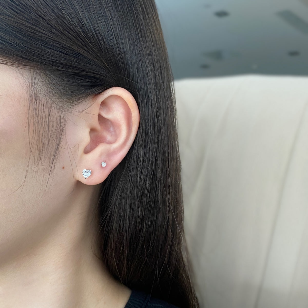 [HOT]Sparkling Heart Shaped Simple Earrings