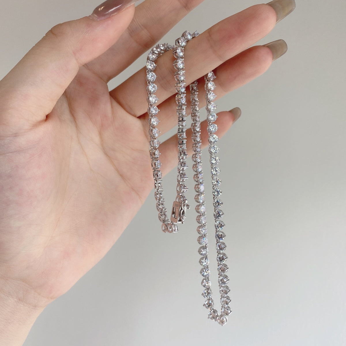 [HOT]Ornate Heart Cut Tennis Necklace