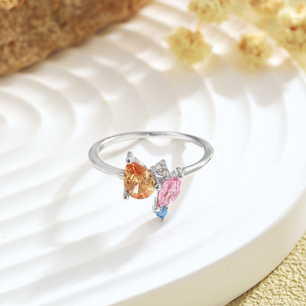 [HOT]Radiant Colorful Multi Cut Daily Ring