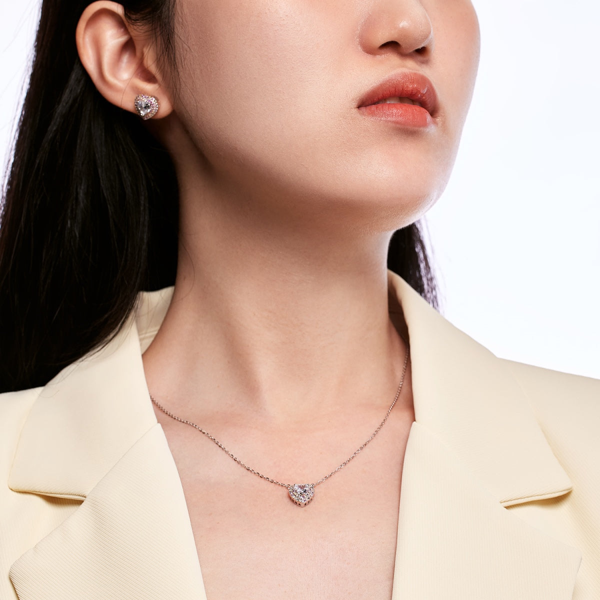 [HOT]Exquisite Heart Shape Necklace