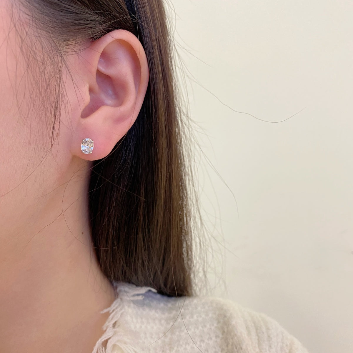 [HOT]Oval Classic Dignified Elegant Earrings