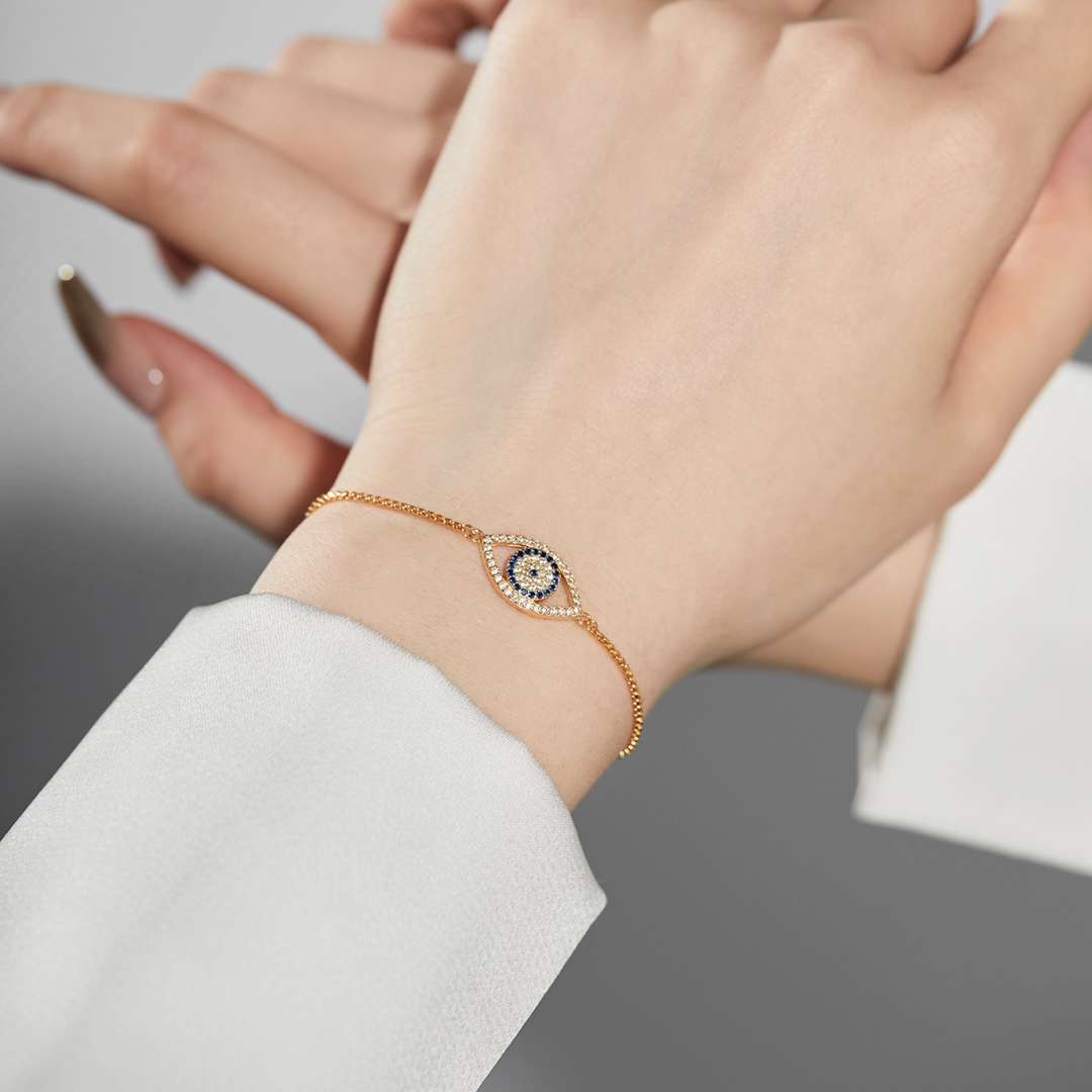 [HOT]Dazzling Eye Shape Necklace