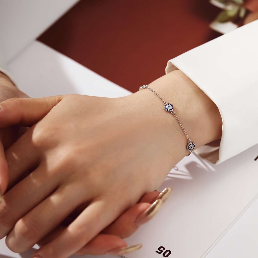 [HOT]Delicate Round Shape Pendent Necklace