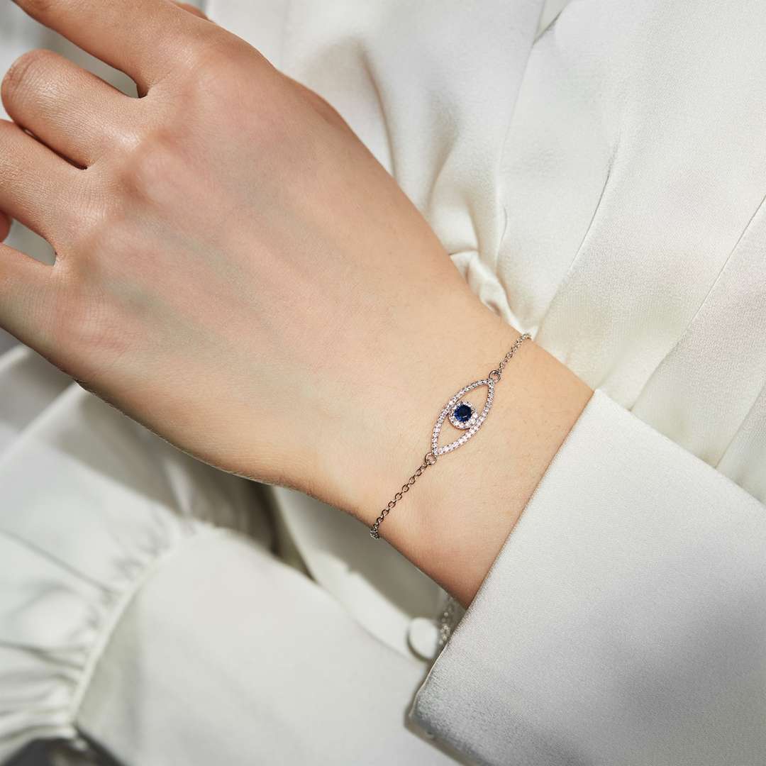 [HOT]Devil's Eye Hollow Design Bracelet