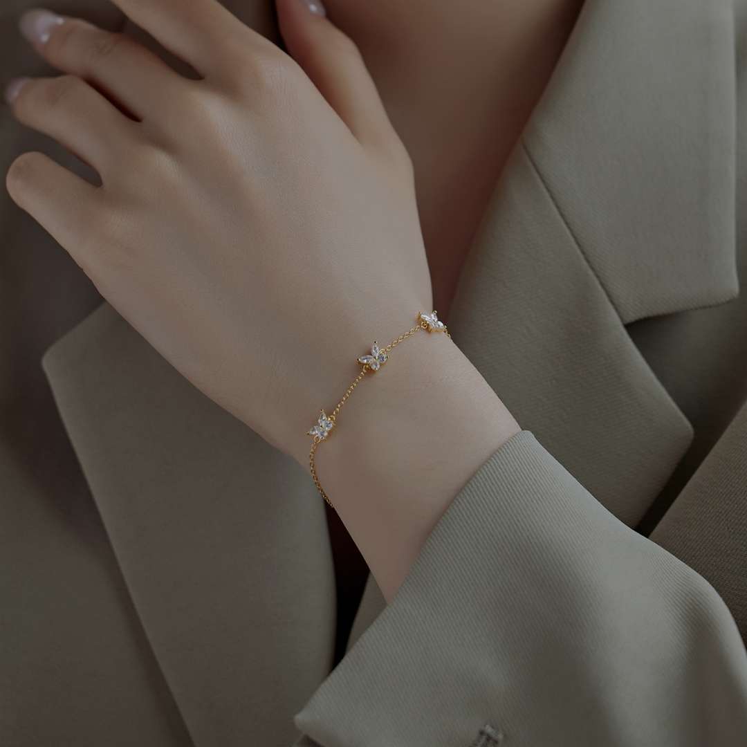 [HOT]Radiant Butterfly Shape Necklace