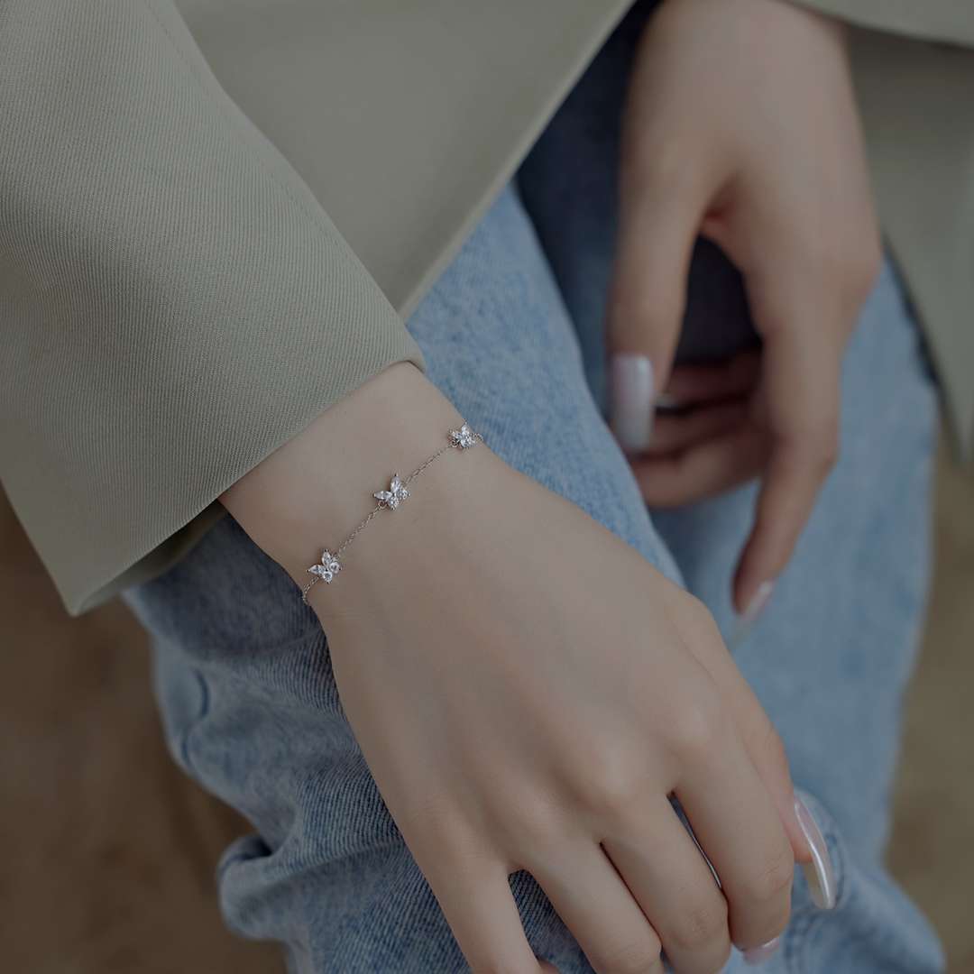 [HOT]Radiant Butterfly Shape Necklace