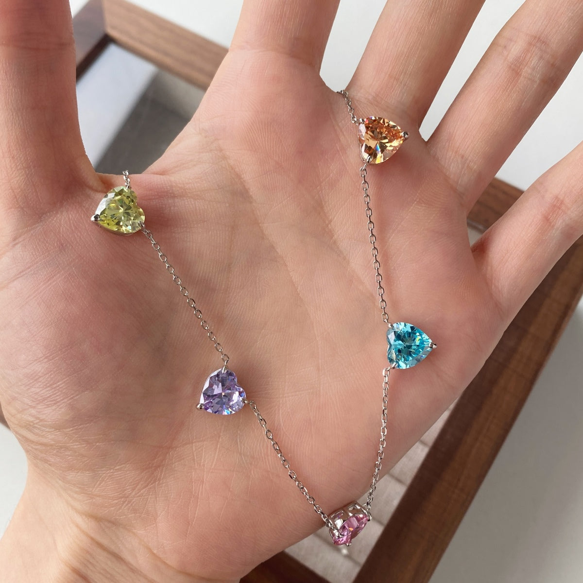 [HOT]Sparkling Colorful Heart Cut Necklace
