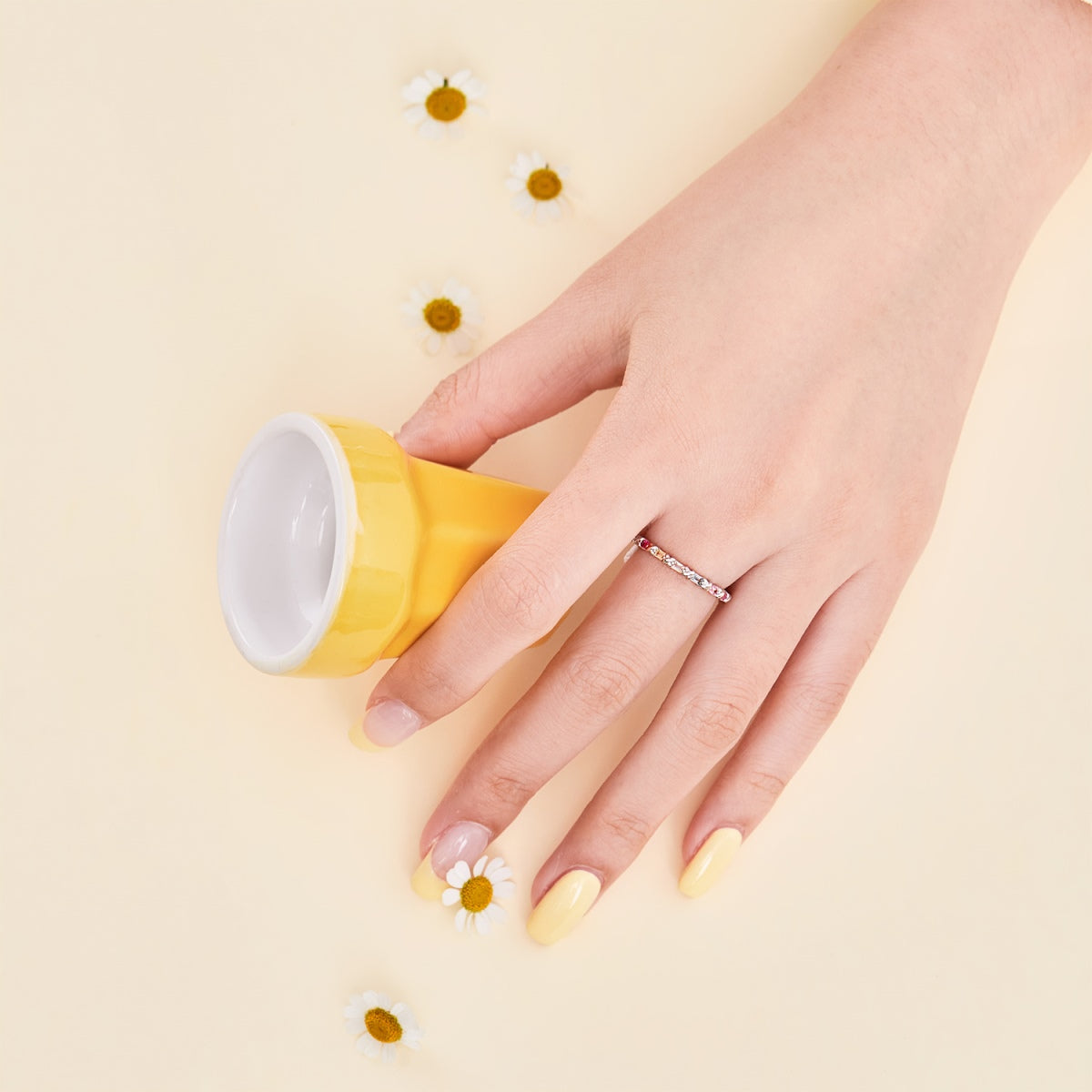 [HOT]Charming Colorful Round Cut Daily Ring