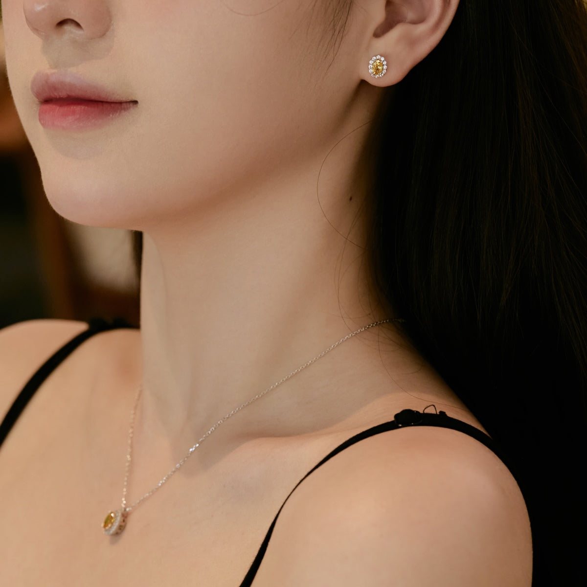 [HOT]Delicate Unique Oval Cut Daily Earrings