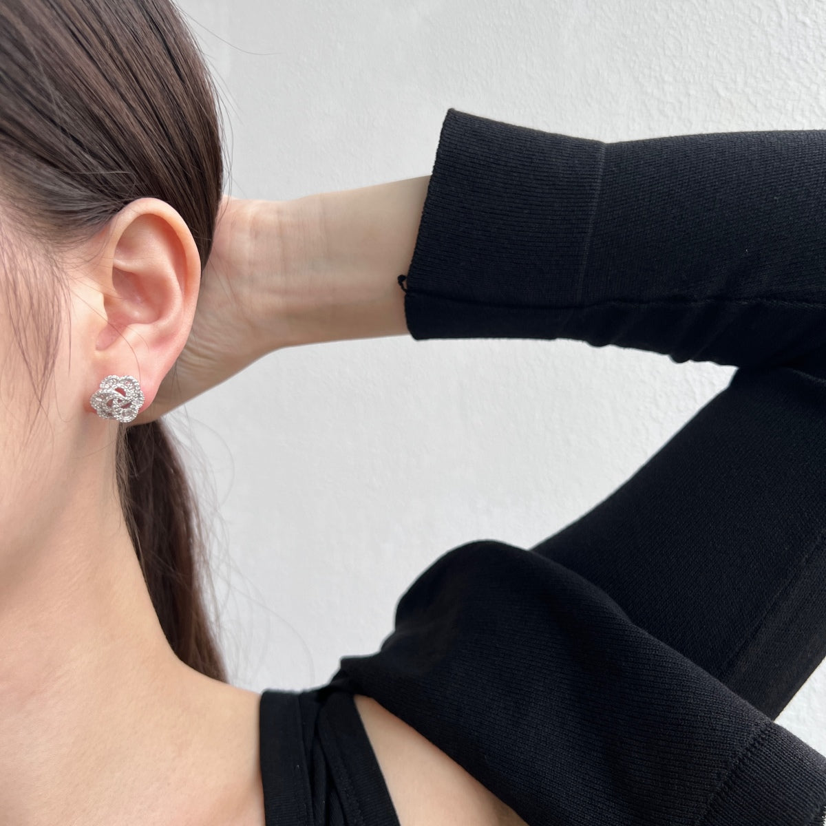 [HOT]Exquisite Flower Shape Daily Earrings