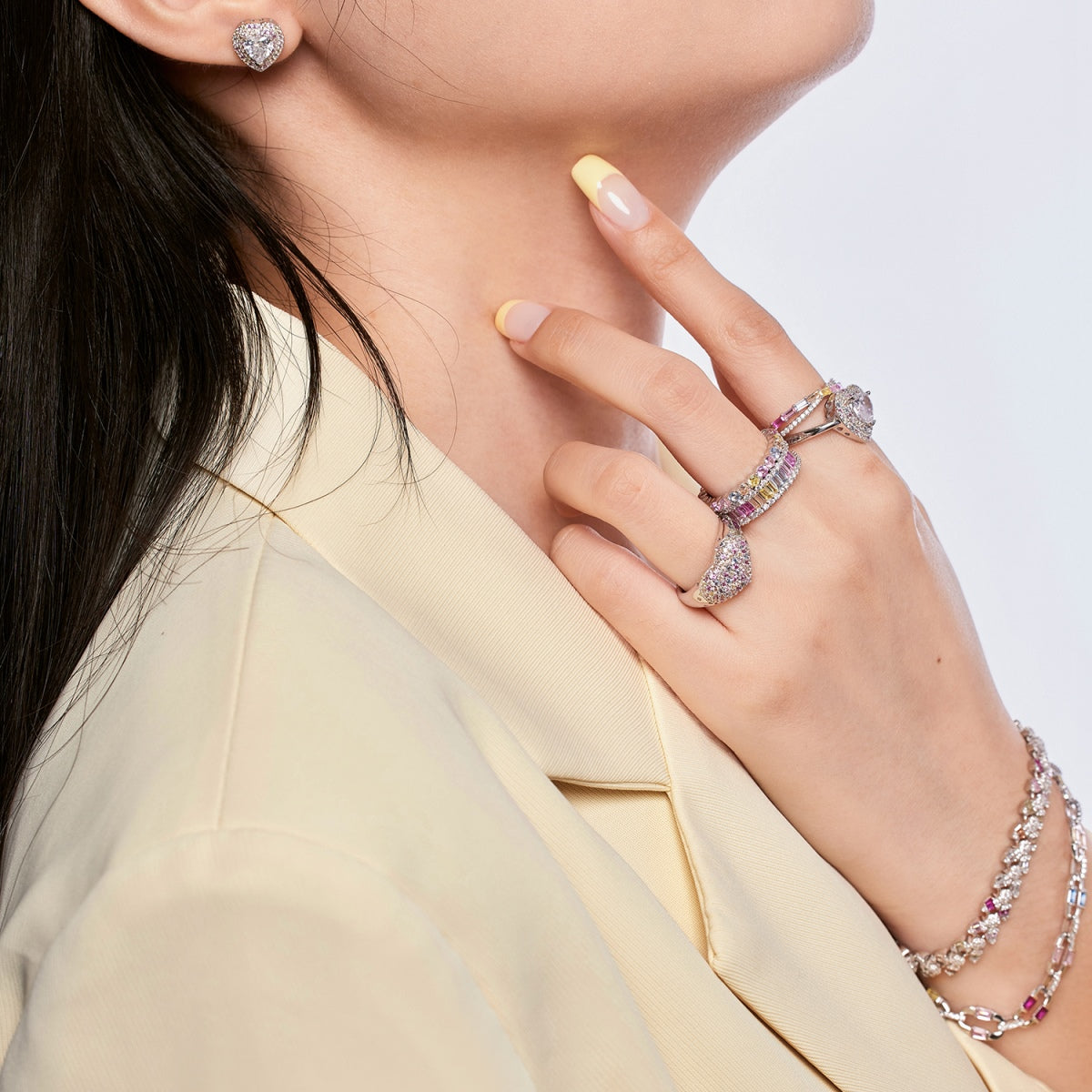 [HOT]Delicate Ebullient Heart Shape Wedding Ring