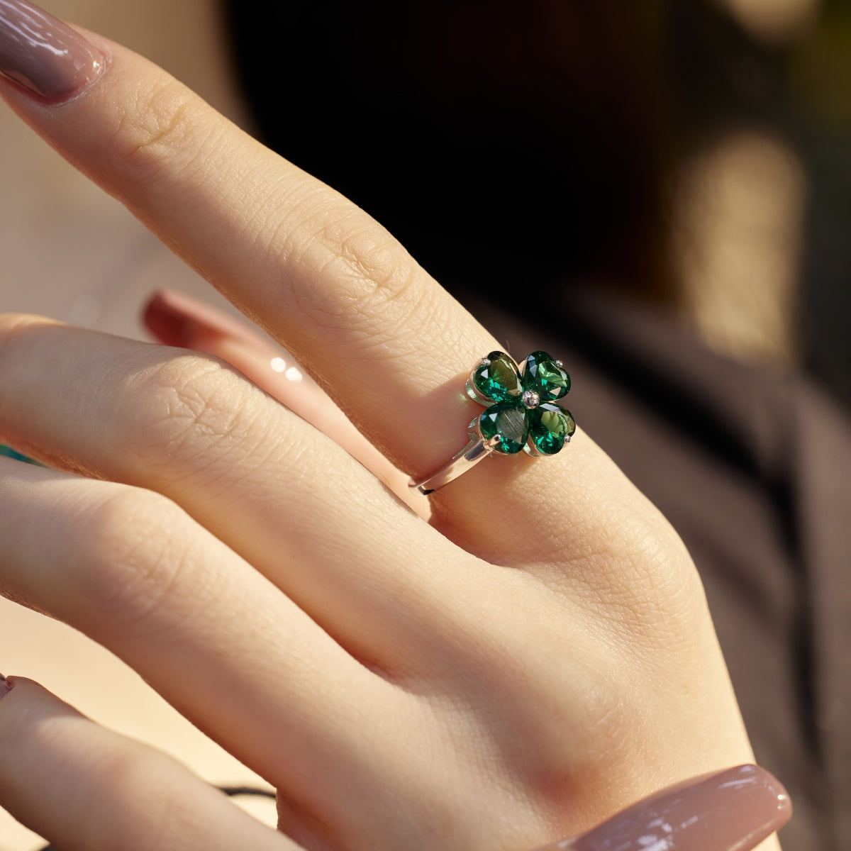[HOT]Heart-shaped Four-Leaf Clover Ball Ring
