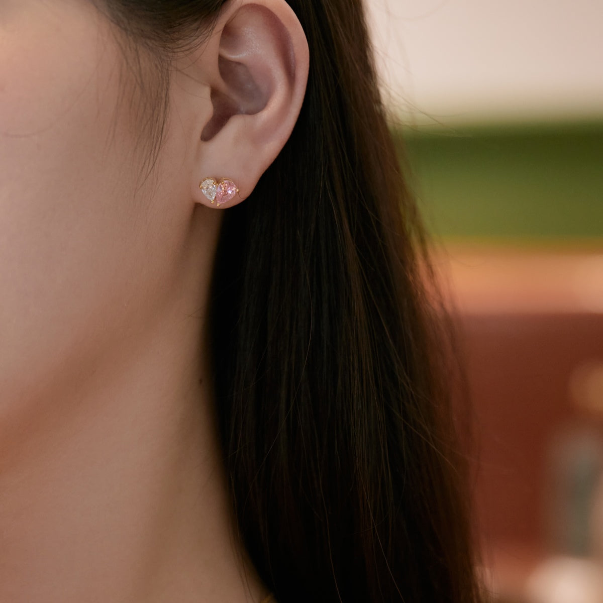 [HOT]Dazzling Elegant Heart Cut Lover Earrings