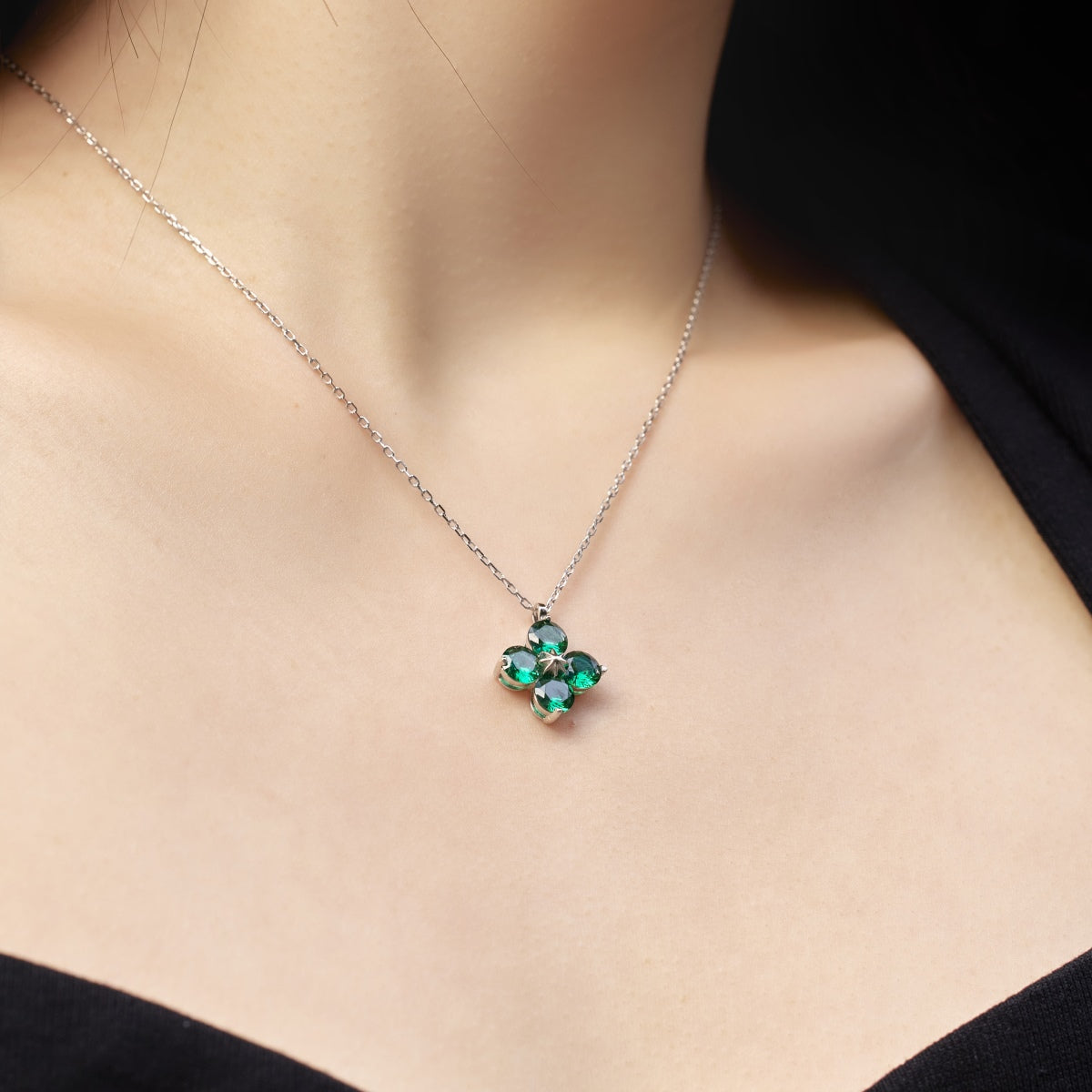 [HOT]Four-Leaf Clover And Eight-Pointed Star Necklace