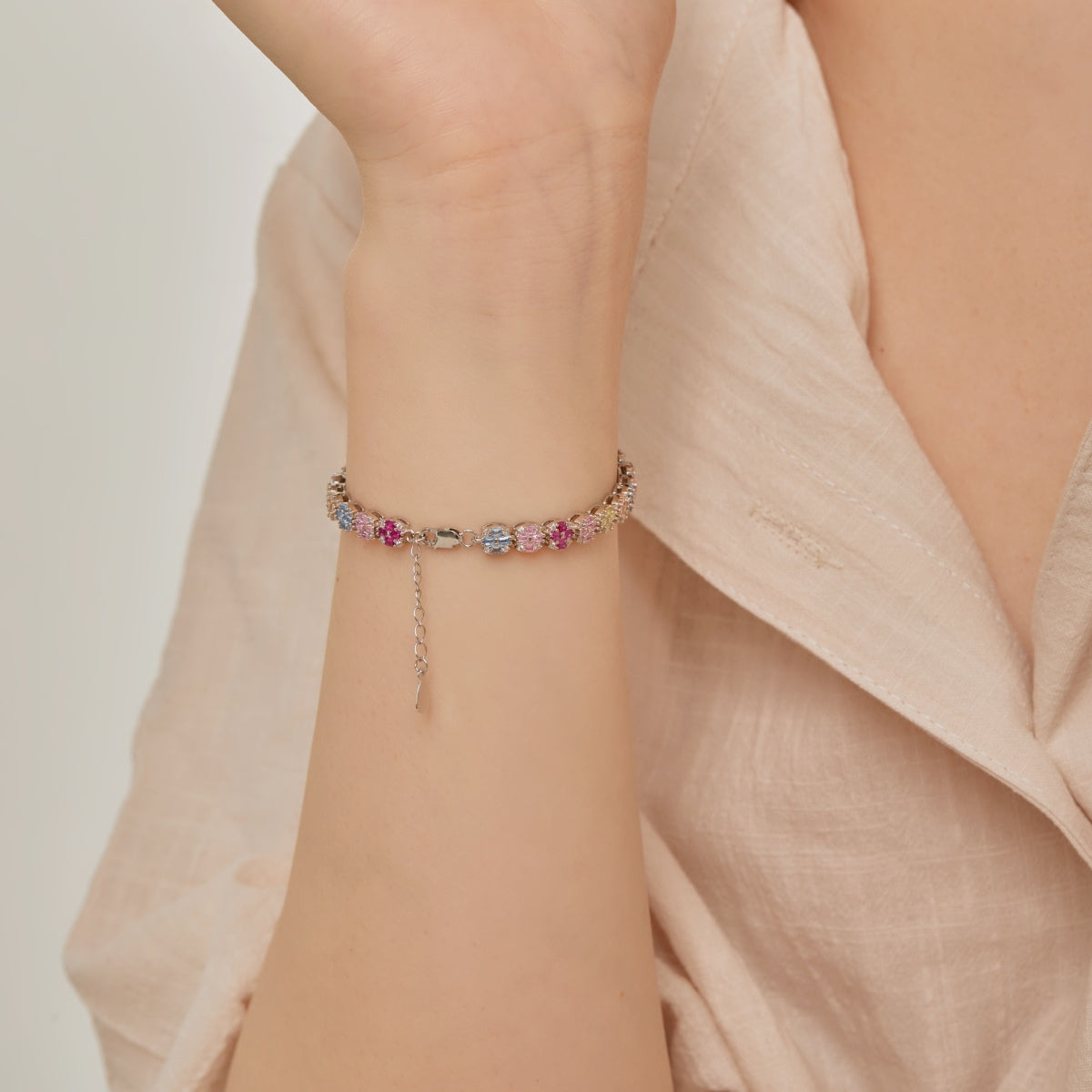 [HOT]Delicate Colorful Emerald Cut Daily Bracelet